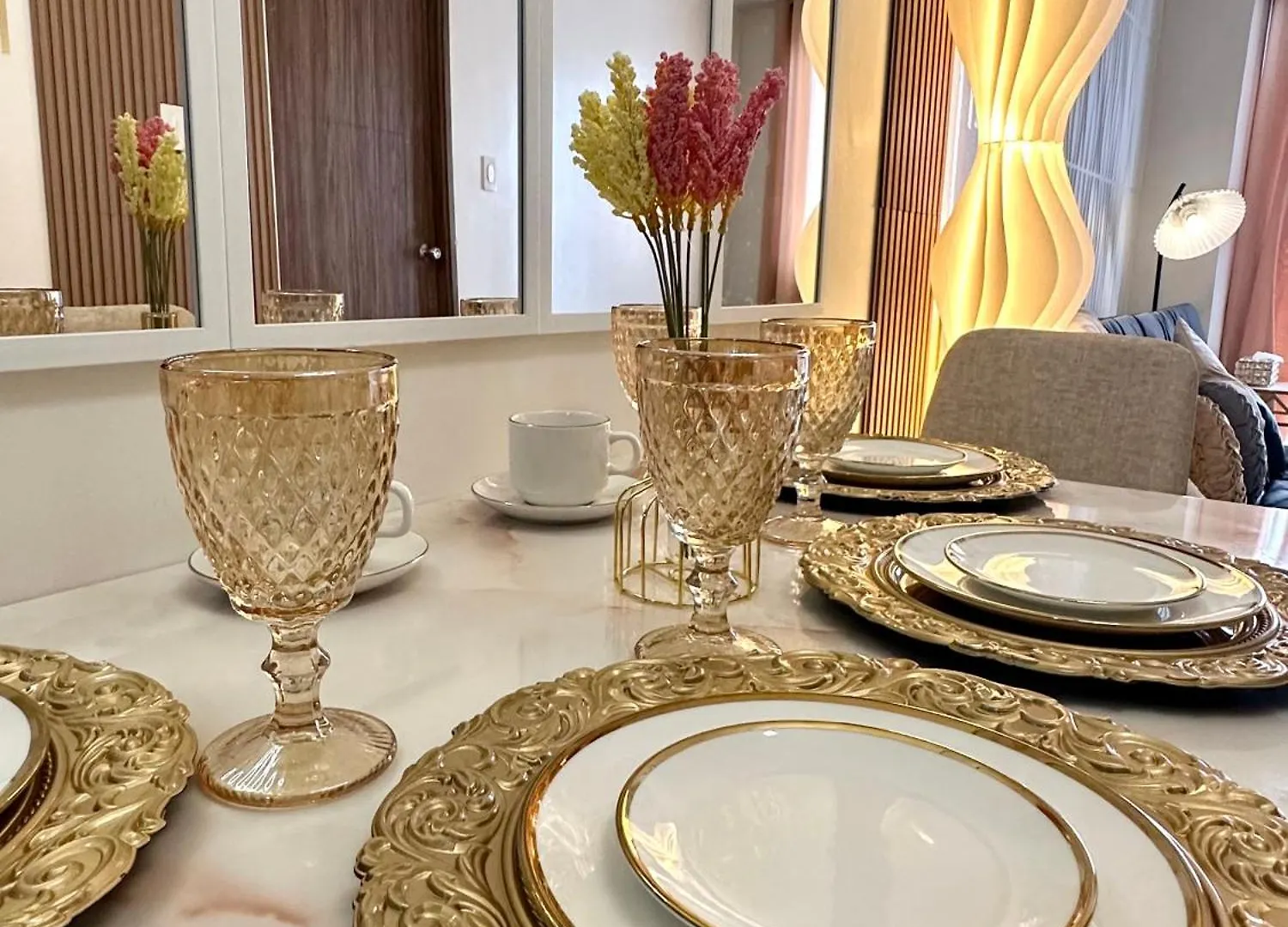 C A Staycation Paranaque City Ξενοδοχείο με διαμερίσματα